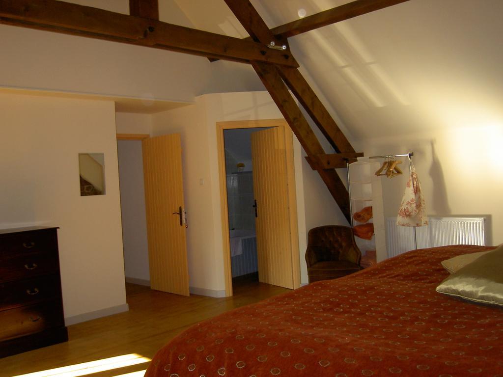 Holiday Home La Ransonniere De Bas Romagny Room photo